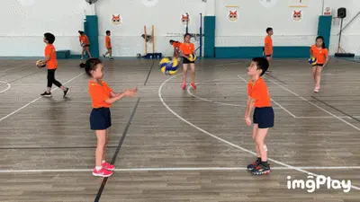 记者称阿隆索已被解雇只差官宣，阿韦洛亚或接任